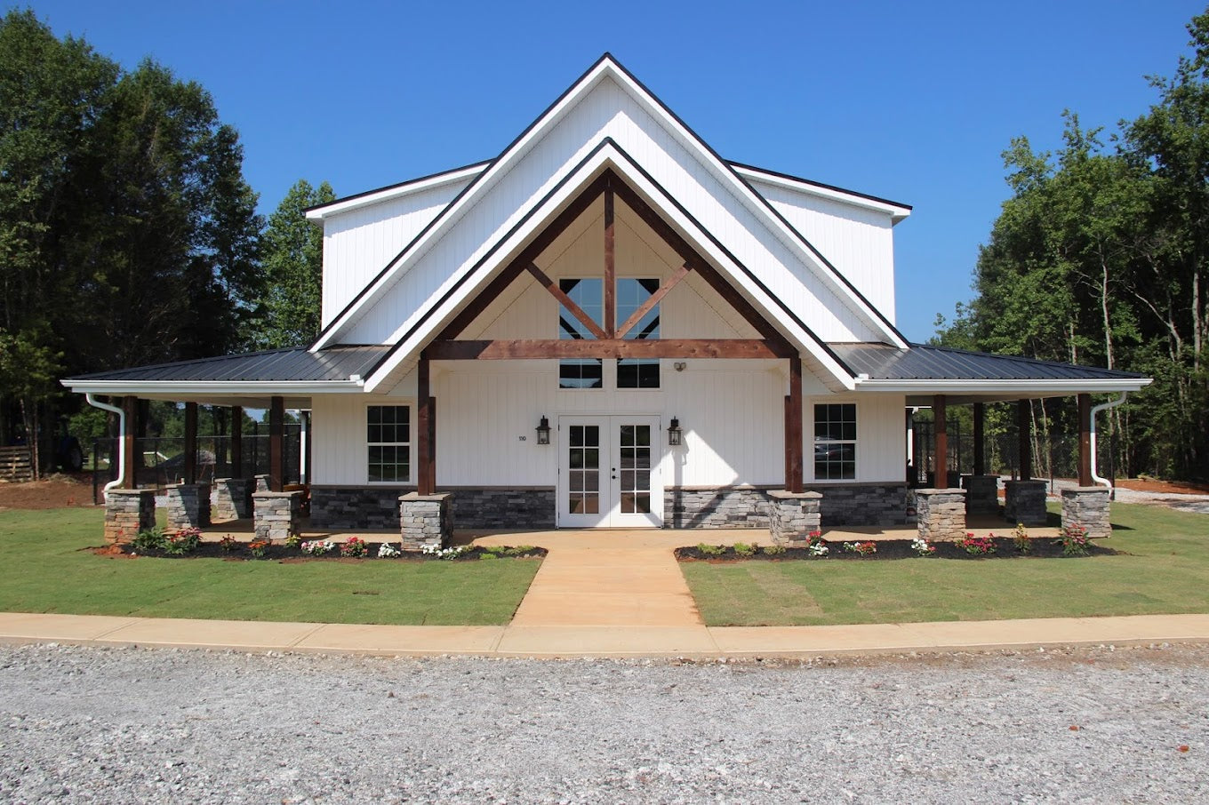 Pet Commander Kennels Embark on a Boarding Adventure Good Dogs Of